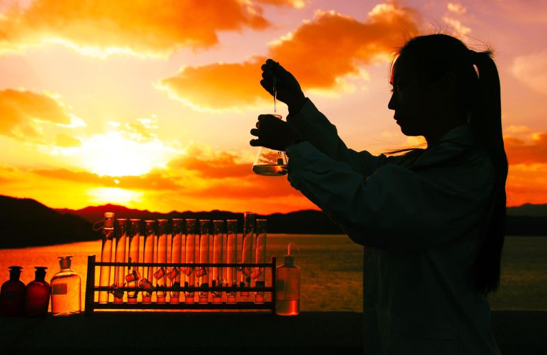 万道金光----李婕