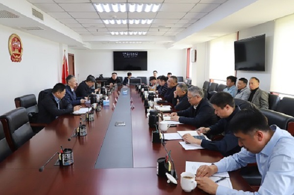 2会议现场.jpg