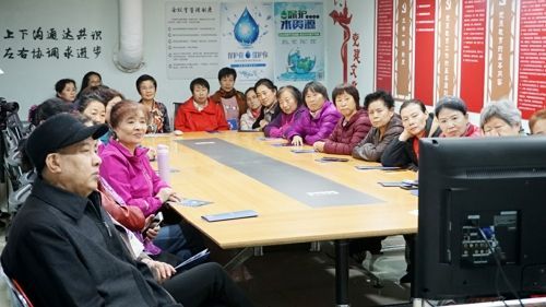 宣传河长制 科普进乡村——北京市河长办走进朝阳区来广营乡莲葩园1.jpg